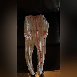 12 month Kickee outfit NWOT